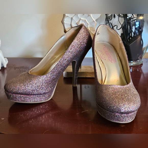 Unlisted - Pink Sparkly Heels - Sz.9M - NWOT - Picture 1 of 6